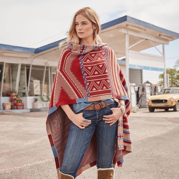 Sundance Epic Memories Aztec Wrap Red Blue Tan Size S/M One Size Cotton Blend - Picture 3 of 14